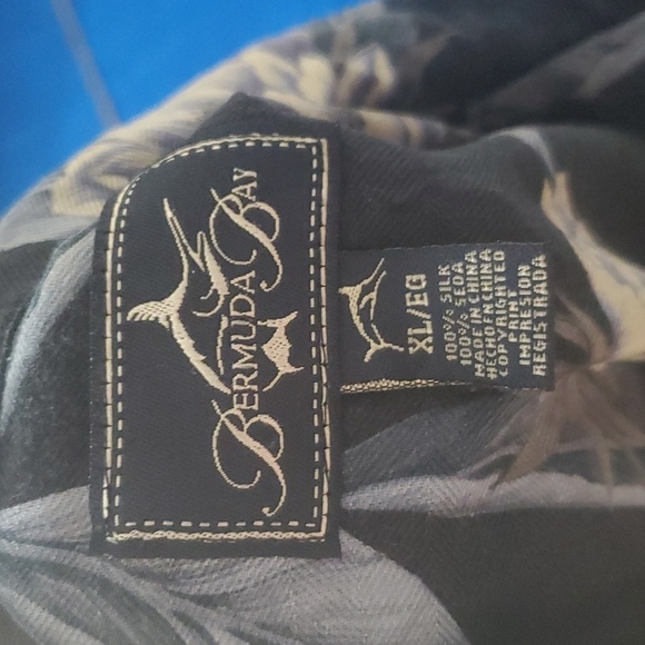 Bermuda Bay Blue Silk Men's XL Floral Short Sleeve Pocket Shirt - Picture 9 of 14